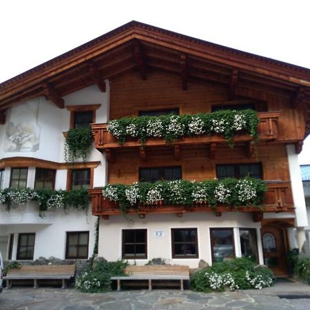 Hotel Ondres'N Hof Längenfeld Exterior foto